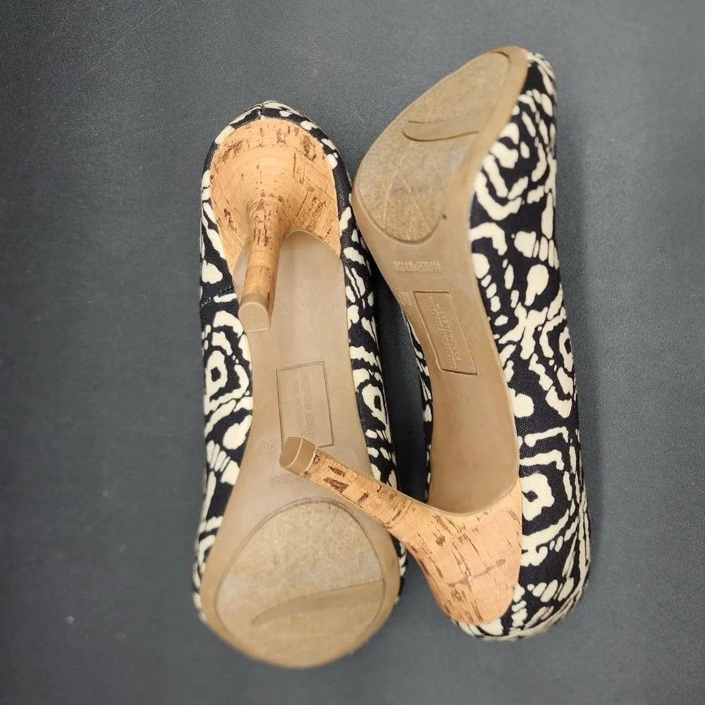 Christian Siriano for Payless product specs